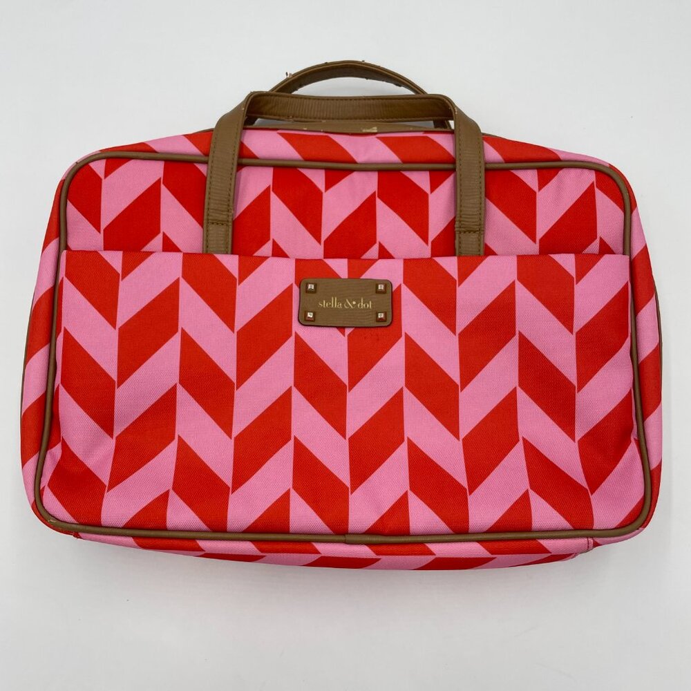 Stella & Dot‎ Travel Bag FLAWS Chevron Stripes Jewelry Makeup Toiletries Pink